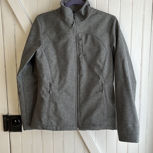 Northface windbreaker jacket - Picture 2 of 7